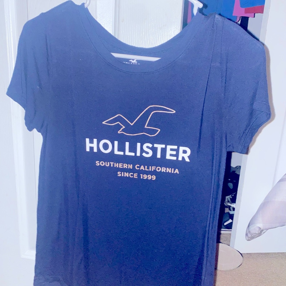 Hollister navy colored shirt